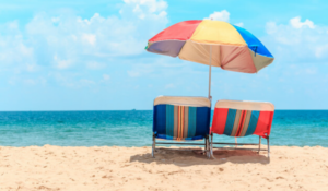Read more about the article The Ultimate Guide to Beach Umbrellas: From History to Personalization