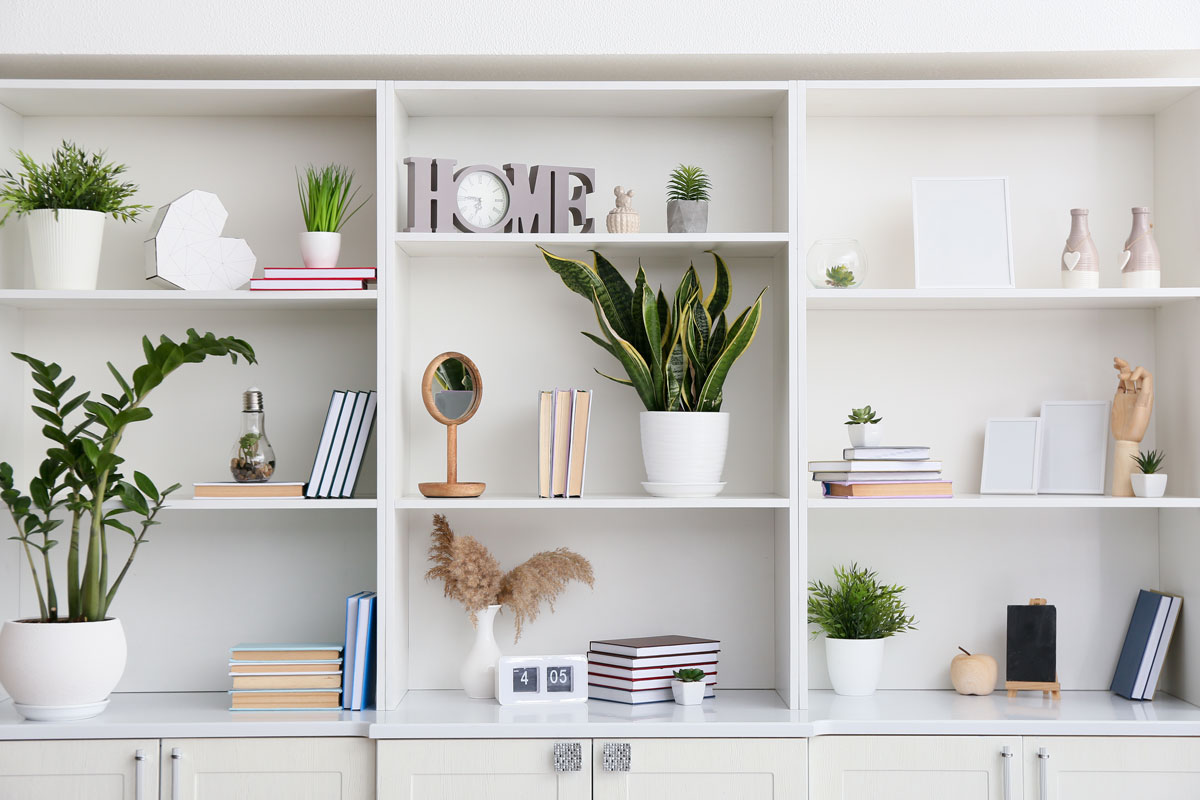 You are currently viewing Office Bookshelf Solution: Maximize Space, Style, and Productivity