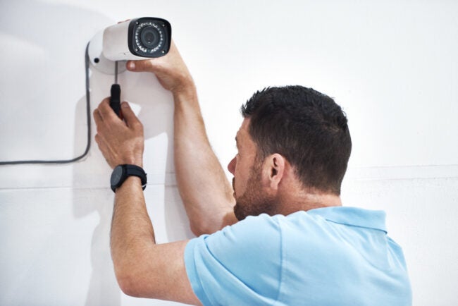 How to Choose a Security Camera for Your Home